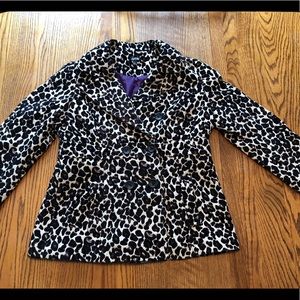 Leopards cloth jacket! Large, Apt 9